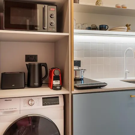 Apartament Vibrant W/ Parking Near Old *